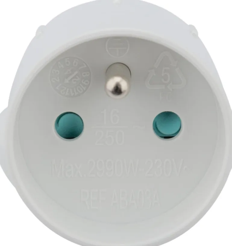 Adaptateur France-Royaume Uni Blanc 13A 250V ZENITECH