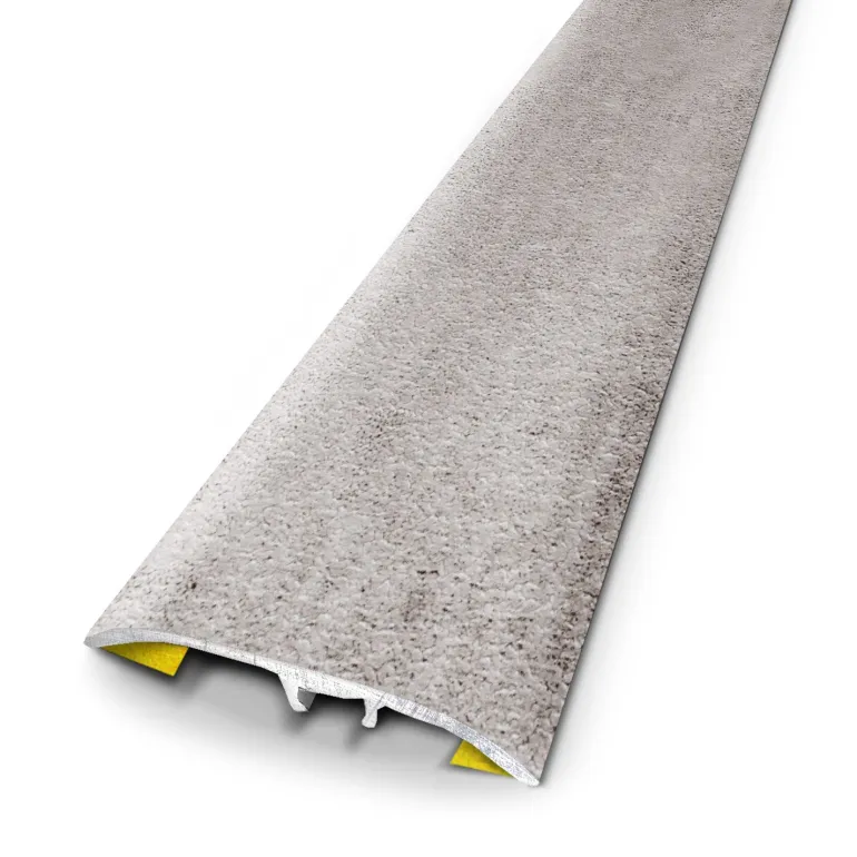 Barre de seuil alu plaxé Béton Verdet adhésif 3,7x83cm