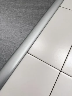 Barre de seuil universel alu plaxé verveine 2,7x83cm