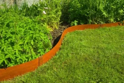 Bordure de jardin en acier galvanisé effet rouillé