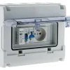 Coffret IP65 1 rangée 8 modules équipé
