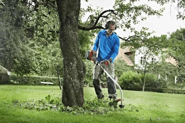 Coupe bordure thermique 129C HUSQVARNA