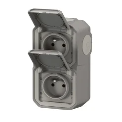 Double prise étanche précâblée à volet Plexo 16A 250V