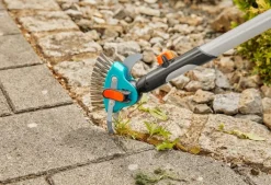 Désherbeur allées et terrasses 3 en 1 combisystem GARDENA