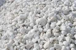 Gravier marbre blanc calibre 6/12 le filet de 20 kg