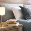 Lampe à poser Ewald ronde laiton et globe verre GLOBO