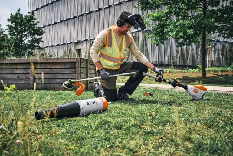 Moteur CombiSystem KMA 140 R (produit seul) STIHL