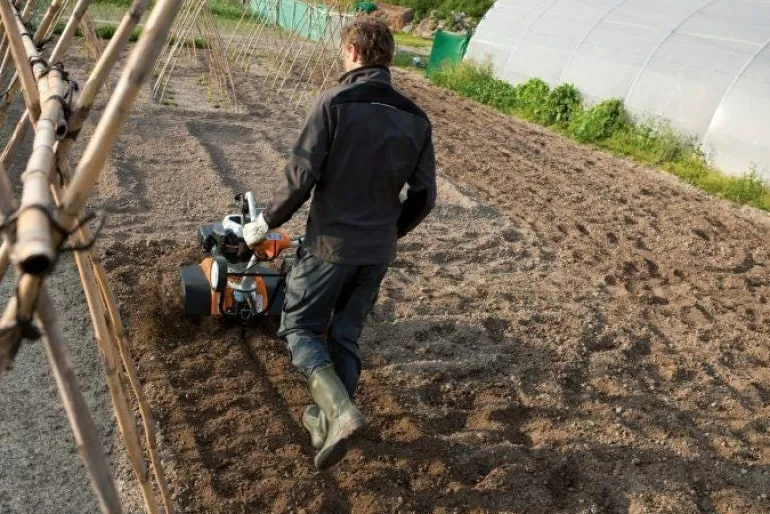 Motobineuse thermique MH 585 STIHL
