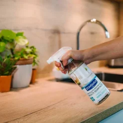 Nettoyant désinfectant multi-surfaces 500ml STARWAX