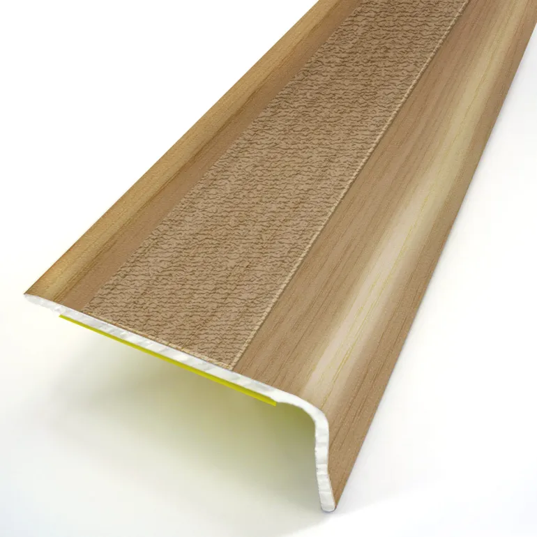 Nez de marche Déco alu chêne rustique adhésif 3,6x2,4x95cm