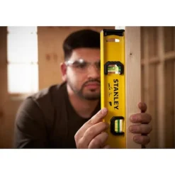Niveau profilé BASIC I-BEAM 30 cm STANLEY
