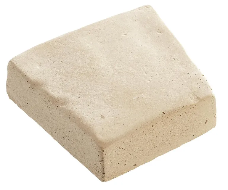 Pavé tour d'arbre pierre L.17 x l.13 x ép.4,5 cm (unité)