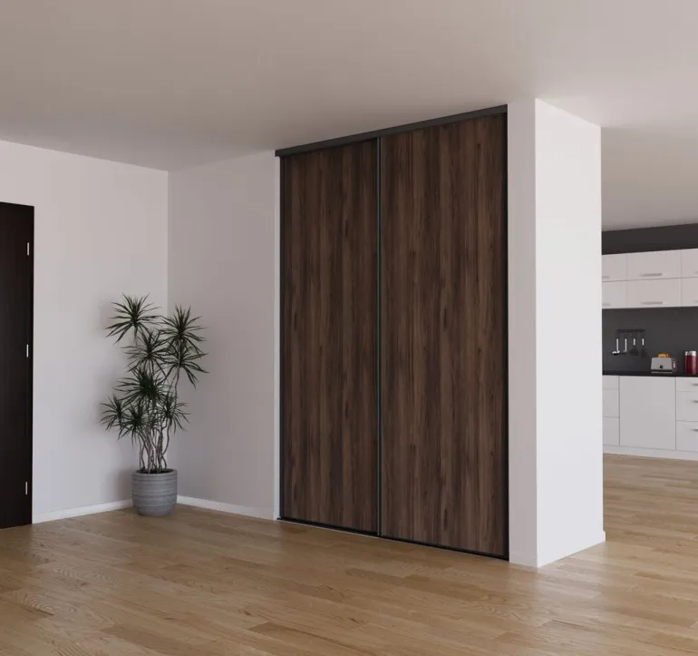 Porte de placard recouplable noyer fumé profil noir 92cm x1