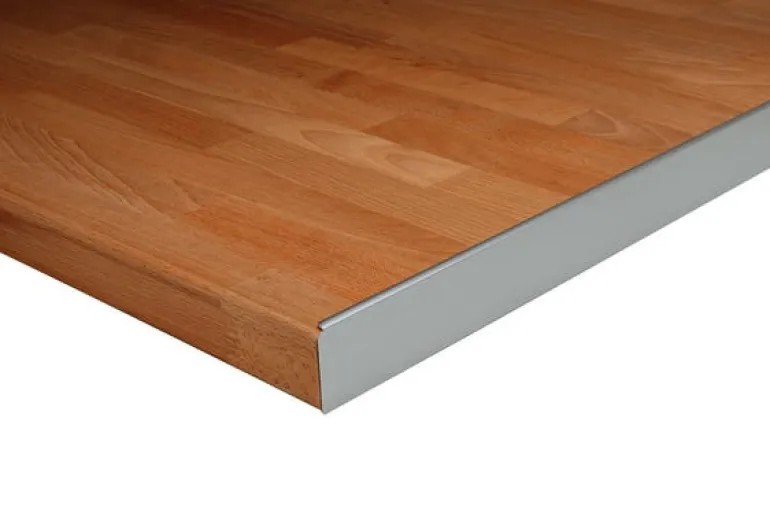Profil plan de travail finition bordure aluminium