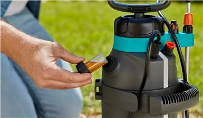 Pulvérisateur à pression préalable Plus 5L GARDENA
