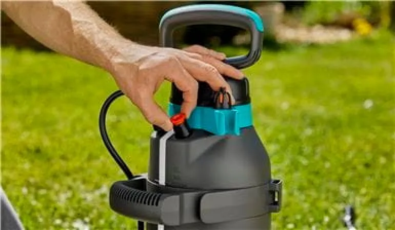 Pulvérisateur à pression préalable Plus 5L GARDENA
