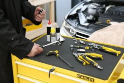 Servante d'atelier métal 4 tiroirs STANLEY