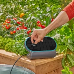 Solution d'arrosage automatique solaire AquaBloom L