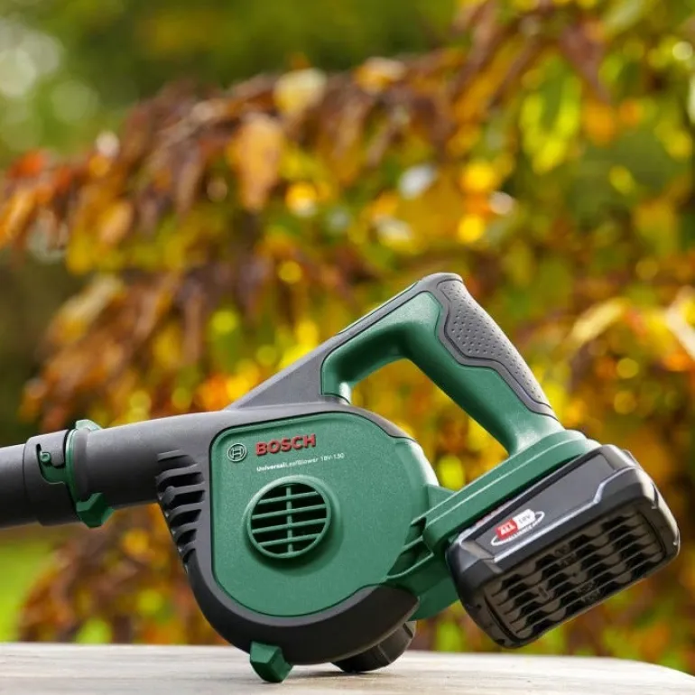 Souffleur sans fil UniversalLeafBlower 18V-130 1 batterie