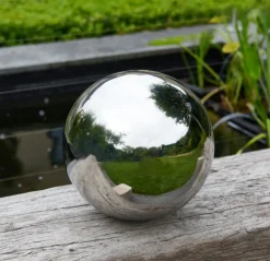 Sphère décorative acier inoxydable poli GazeBall Ø15cm