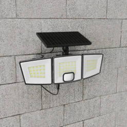 Spot solaire 3 têtes avec IR + panneau déporté 800 lm