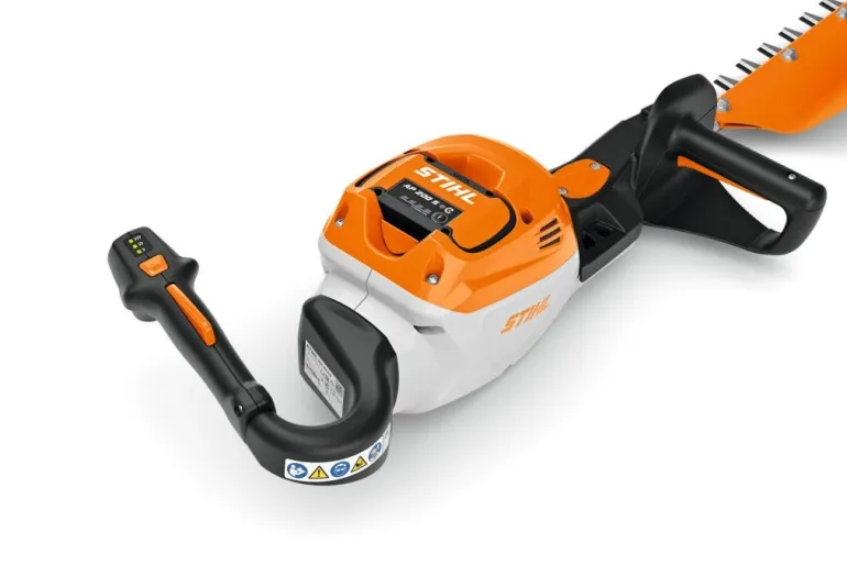 Taille-haie à batterie HSA 150 T 100cm (produit seul) STIHL