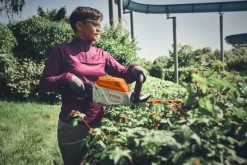 Taille-haie à batterie HSA 140 T 75cm (produit seul) STIHL