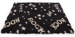 Tapis pour chien Petbed 10x0,75m noir et beige motif Rock