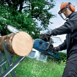 Tronçonneuse sans-fil GKE 18V-40 (produit seul) BOSCH PRO